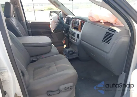 2006 Dodge Ram 3500 Laramie z USA, uszkodzony, nr VIN 3D7LX38C36G292102